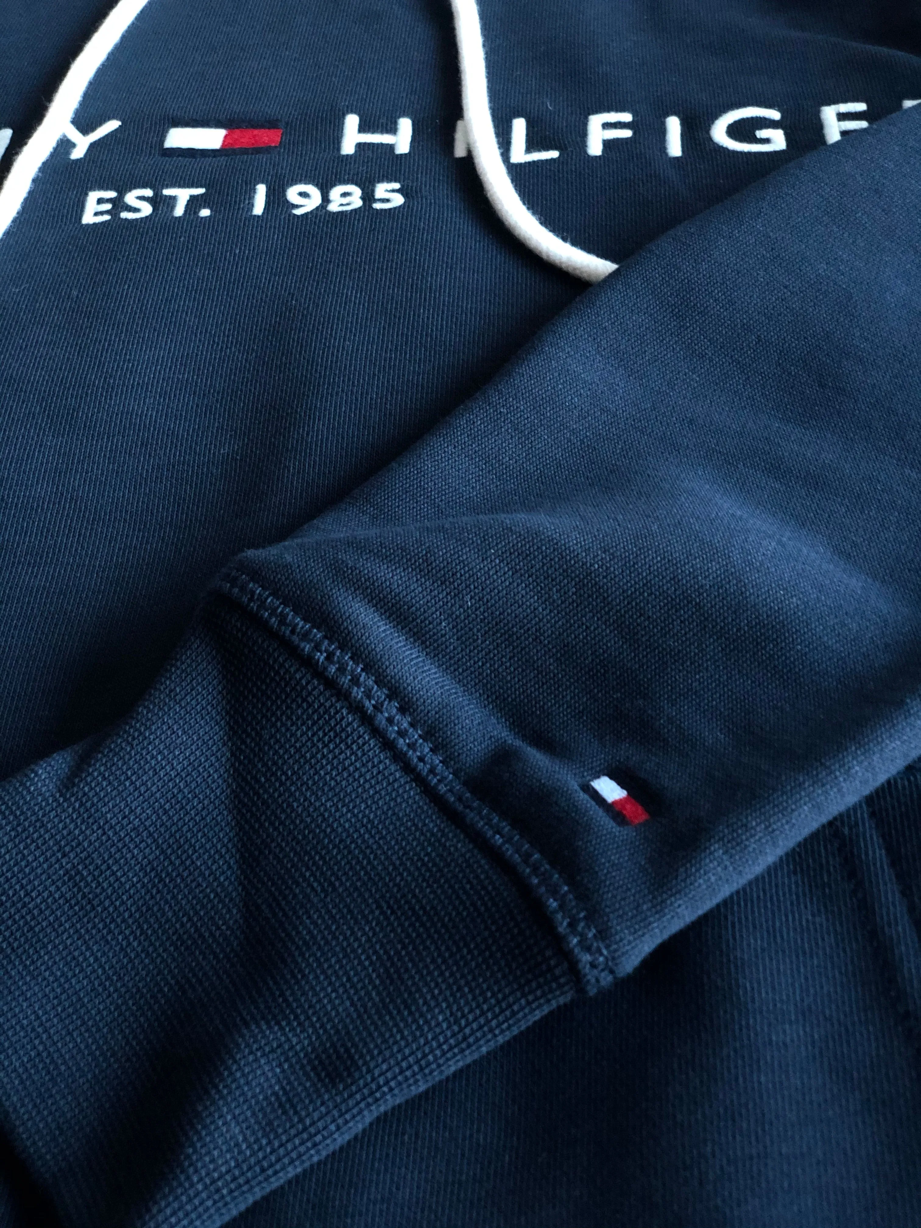 1985 HOODIES