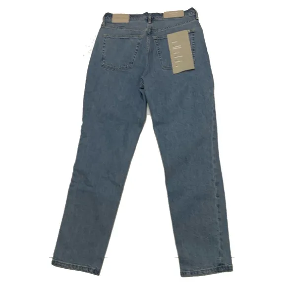 29 / Everlane the original cheeky jean