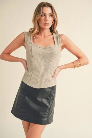 Aemi   Co Exposed Seam Ribbed Wide Strap Tank