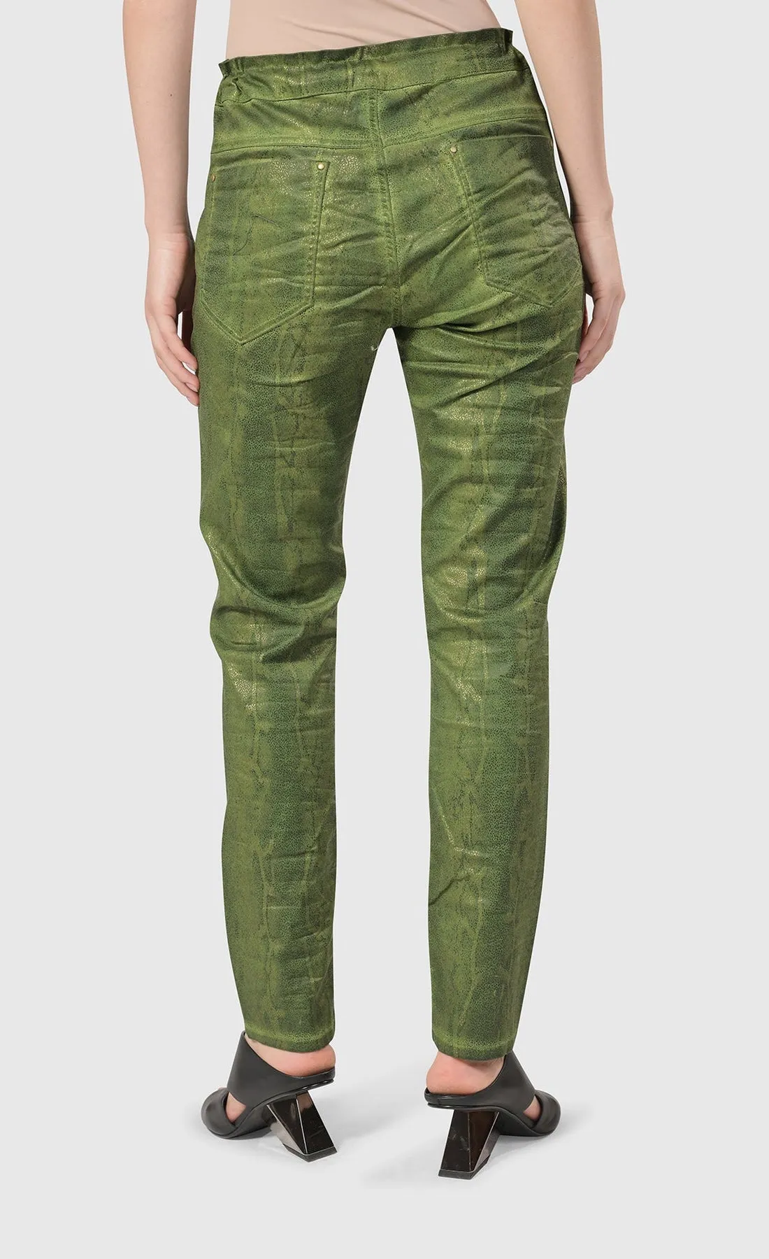 Alembika Iconic Stretch Jeans (MULTIPLE COLORS AVAILABLE)
