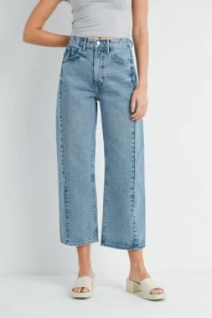 Barrel Jean Twist in Medium Denim
