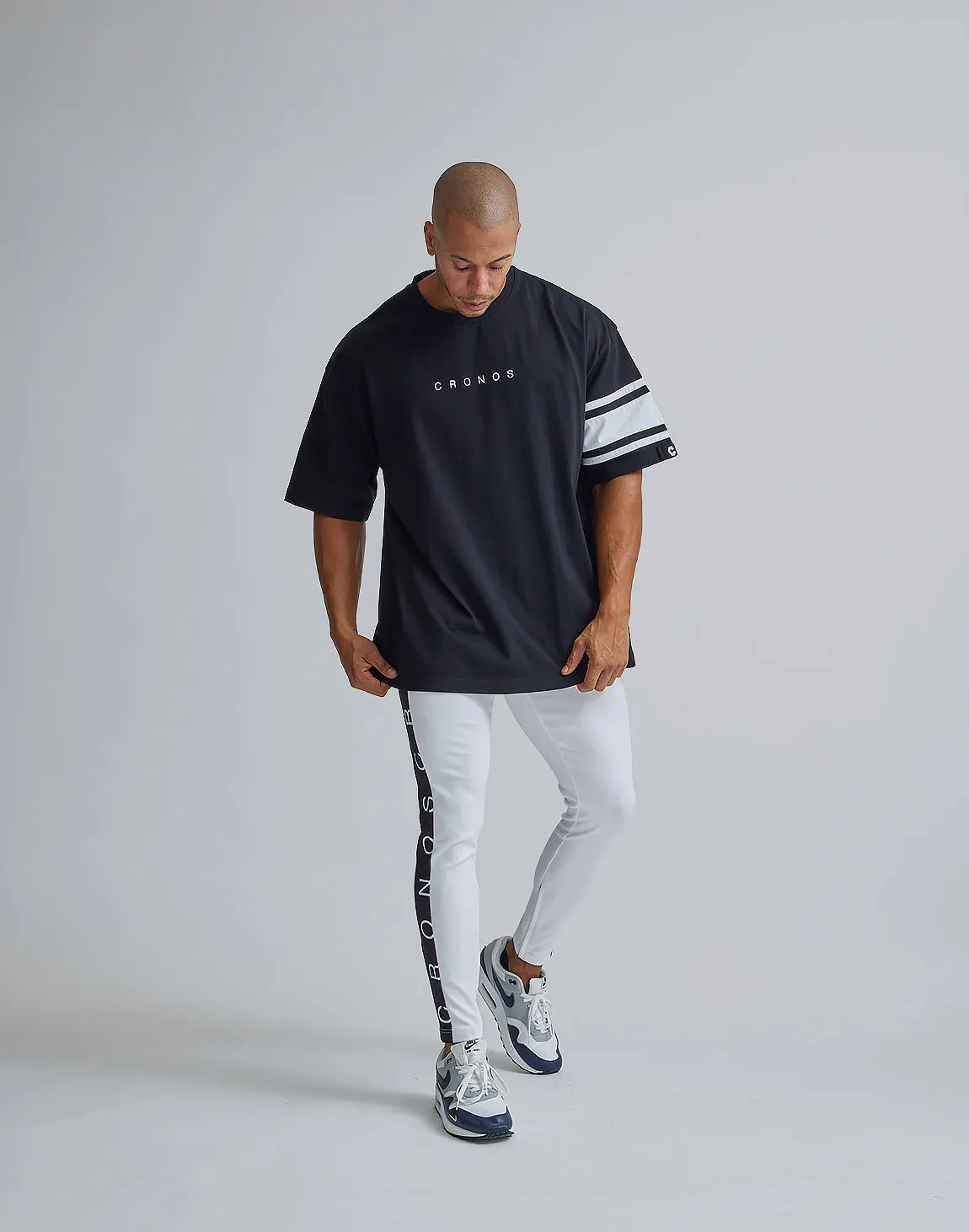 CRONOS BRASSARD OVERSIZE T-SHIRTS【BLACK】