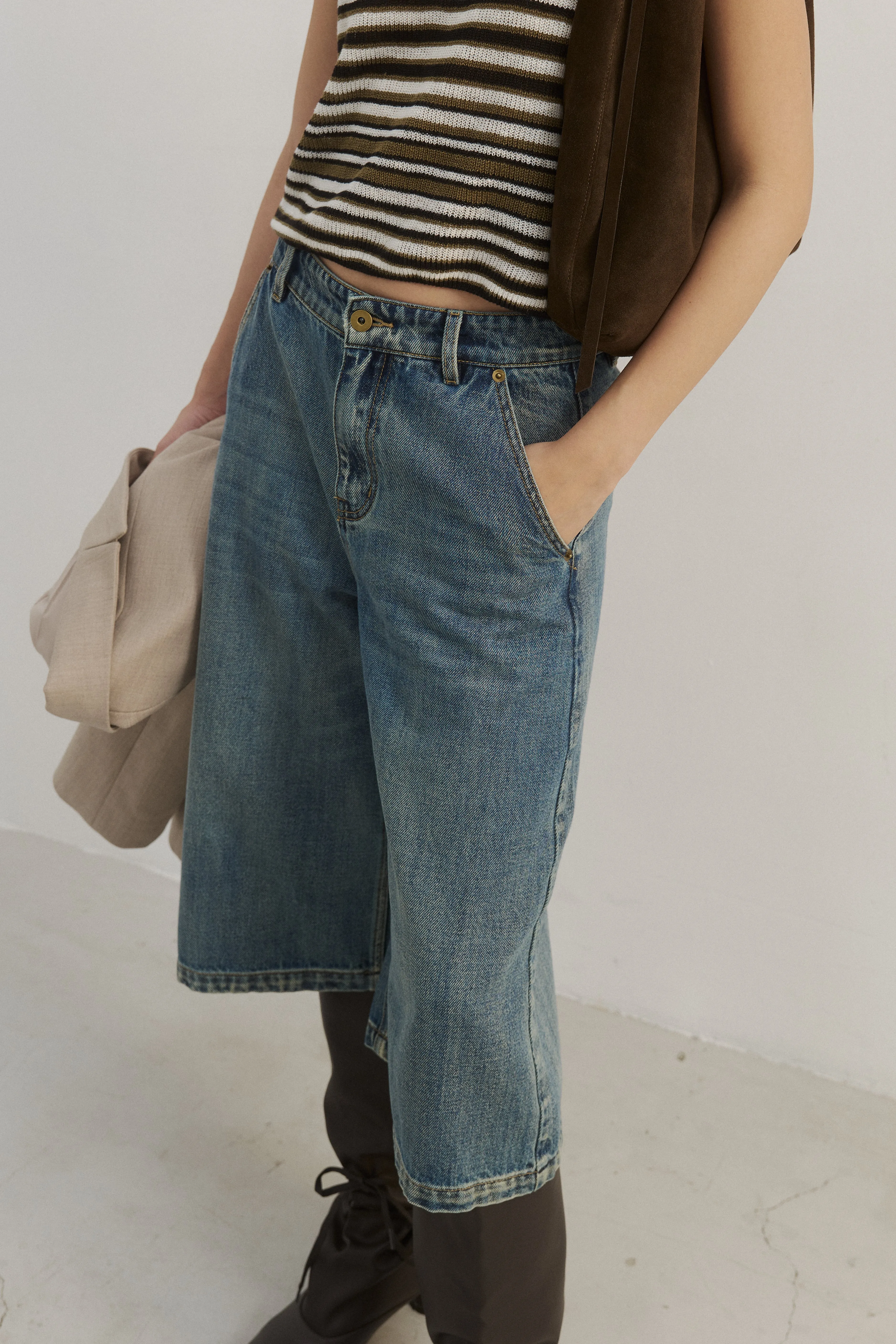 Cropped Denim Pants