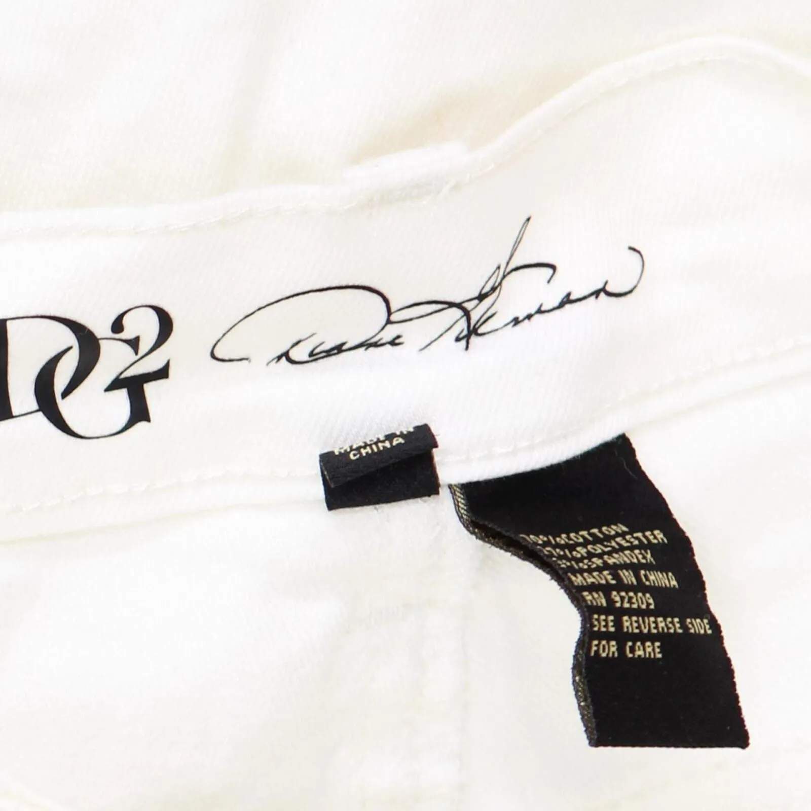 DG2 Womens Classic Stretch Denim Pedal Pusher Jean 697765 Ivory White 8P