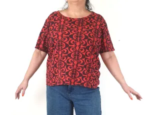 Essaye by Surface Art red and black tee shirt top size XXXL