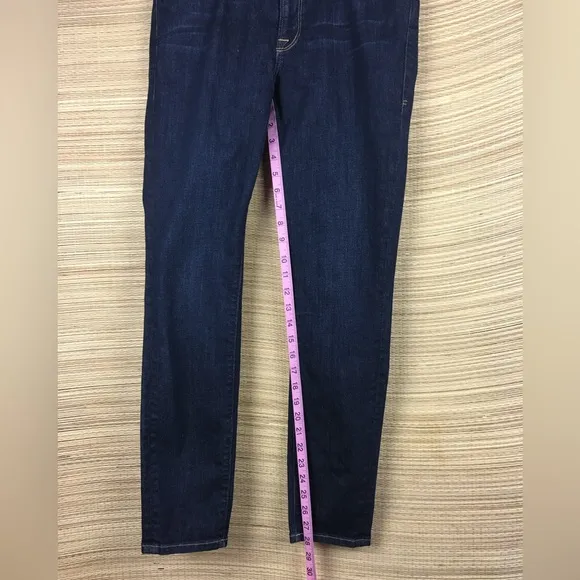 Frame Le Skinny de Jeanne in Queens Way Size 31