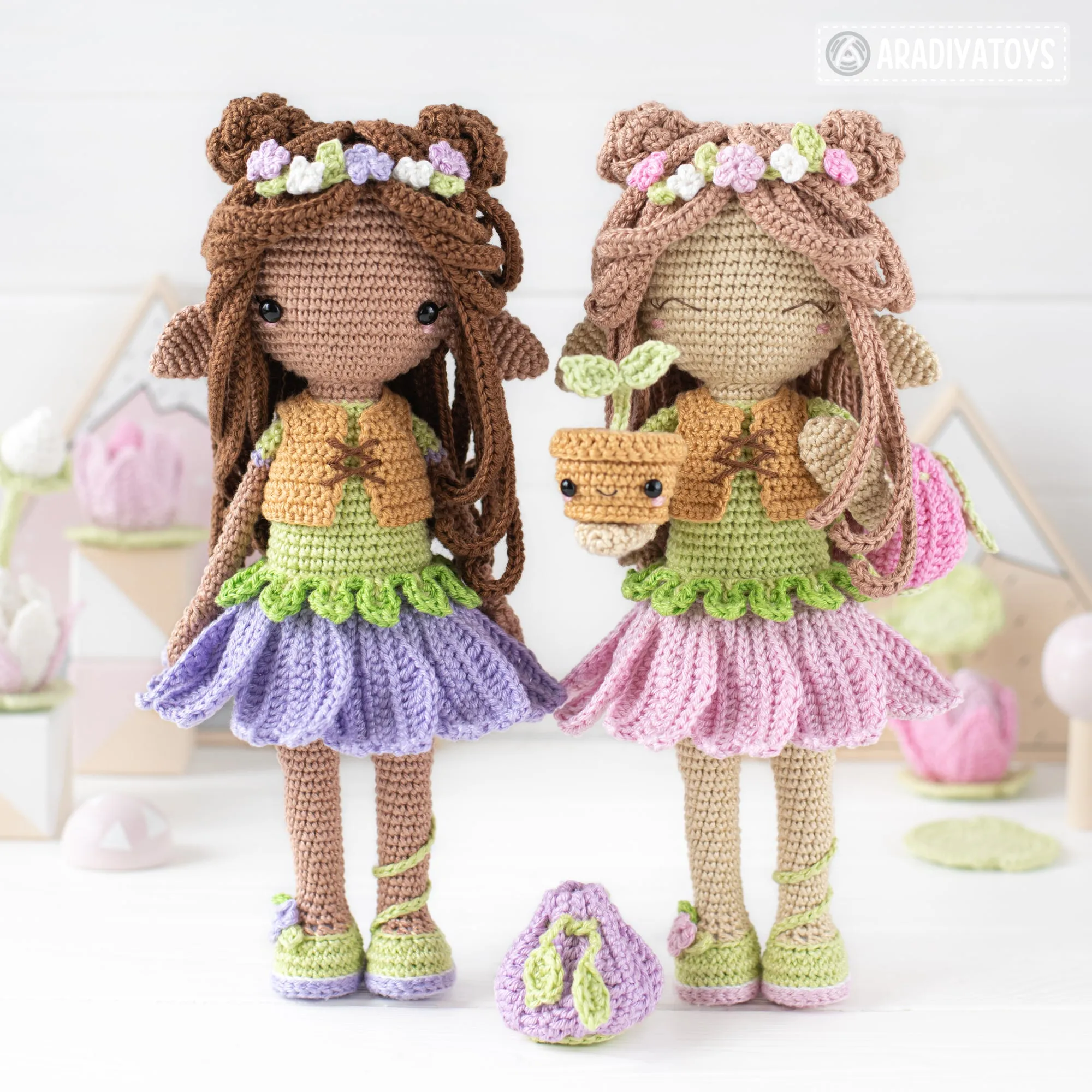 Friendy Luna with Kawaii Sprout from "AradiyaToys Friendies" collection / crochet doll pattern (Amigurumi tutorial PDF file), elf doll dress