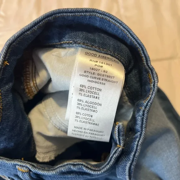 Good American good curve Straight Jeans