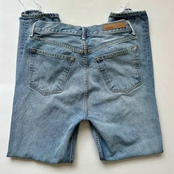 GRLFRND Super High Rise SHR Karolina in Reach Out Light Wash Size 27 Button Fly