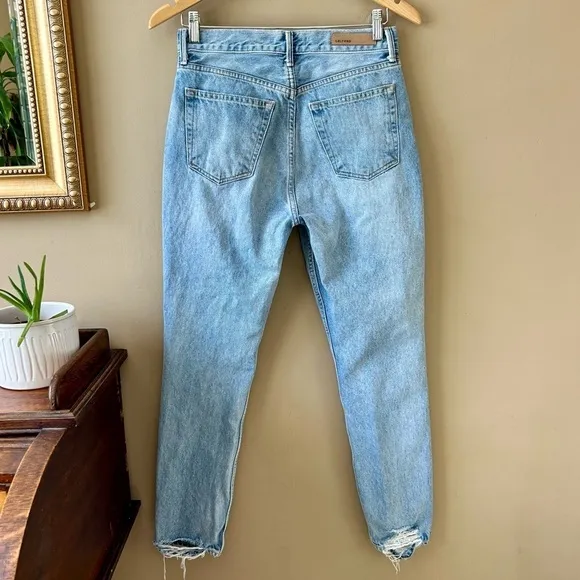 GRLFRND Super High Rise SHR Karolina in Reach Out Light Wash Size 27 Button Fly