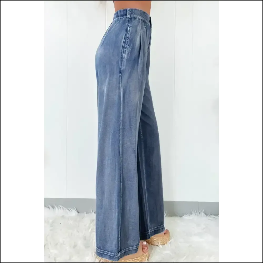 High Waist Wide Leg Jeans: your Curvy Companion for Life’s Twists! 👖✨