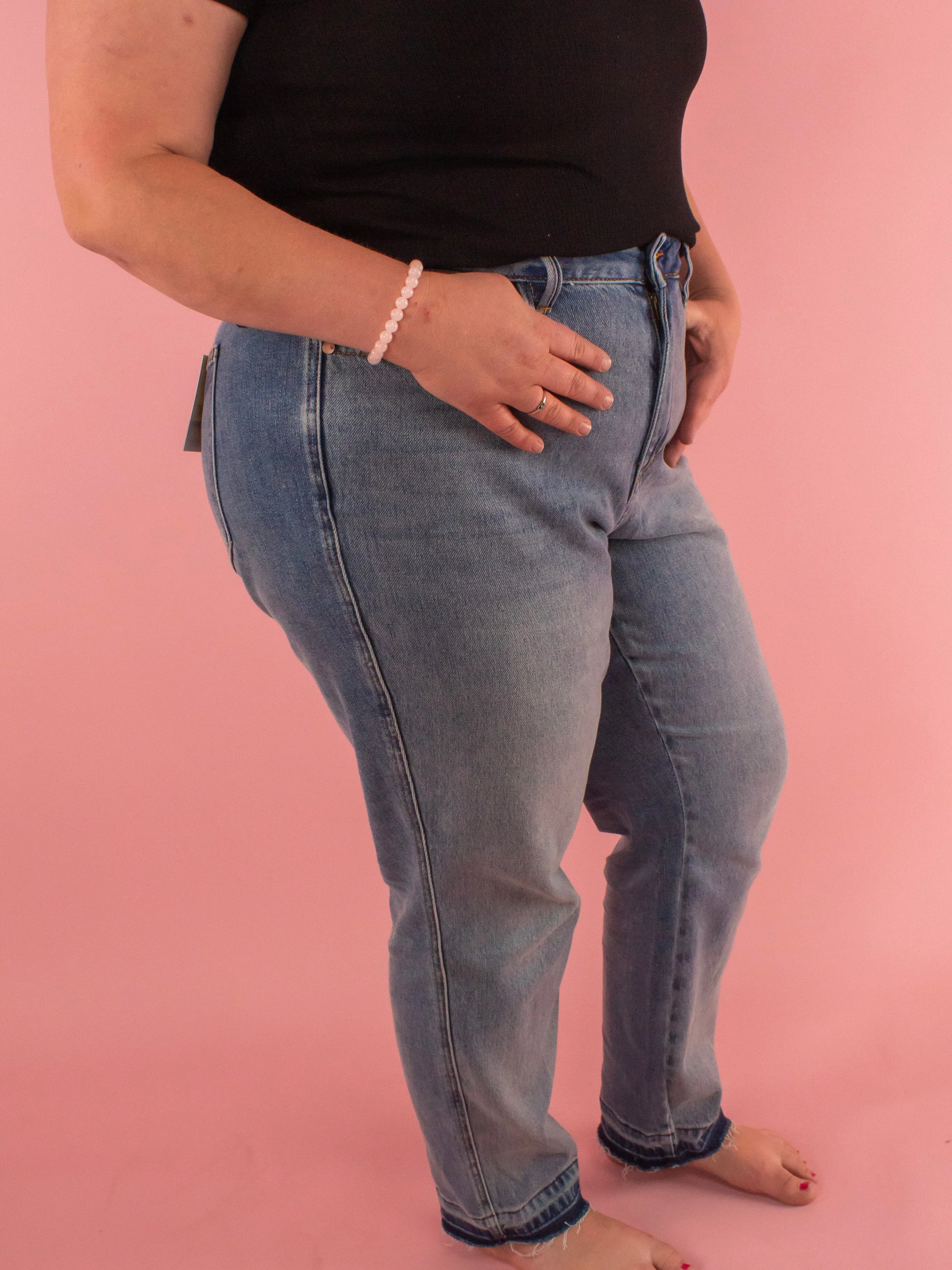 Judy Blue Rigid Magic Release Midrise Boyfriend Jeans