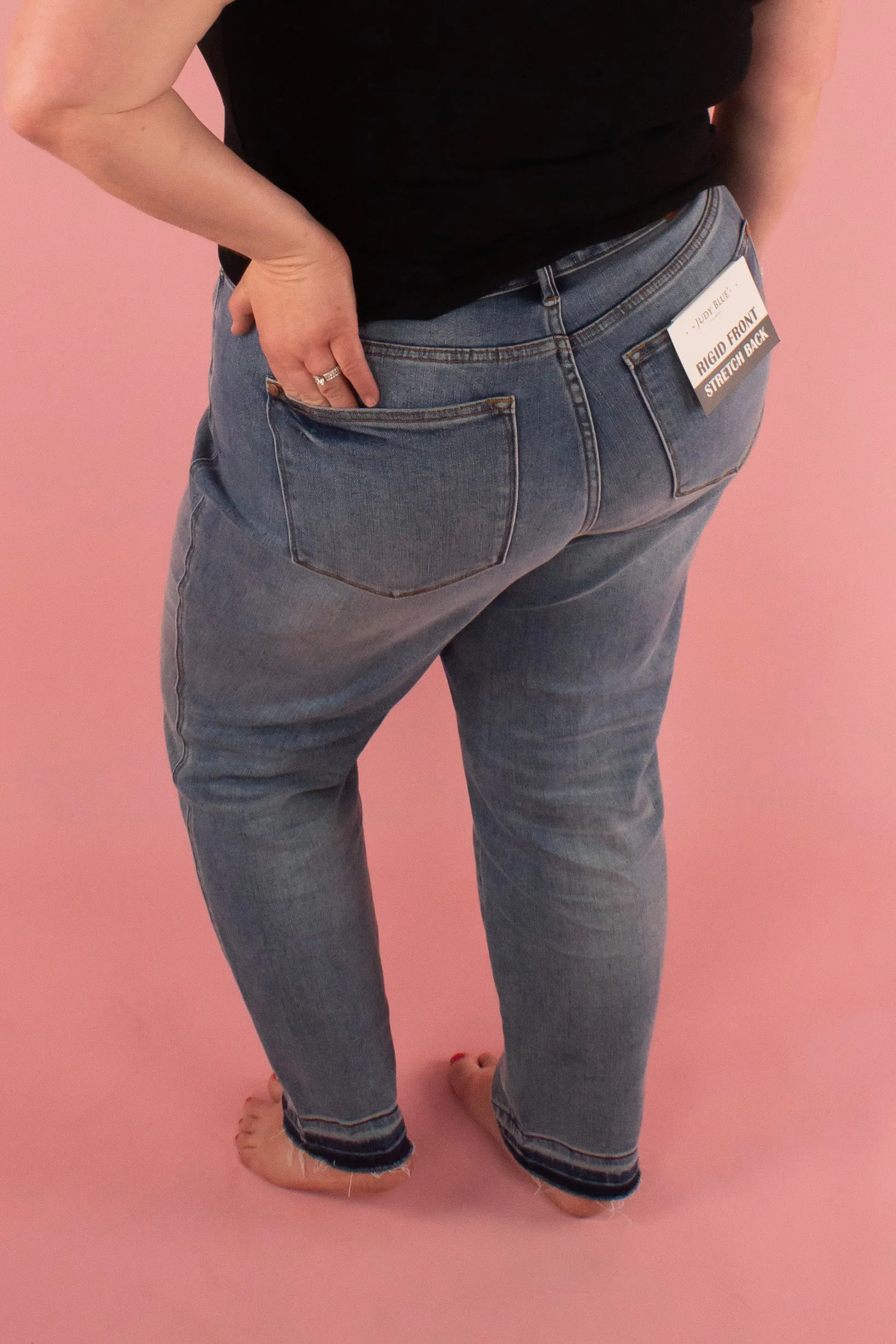 Judy Blue Rigid Magic Release Midrise Boyfriend Jeans