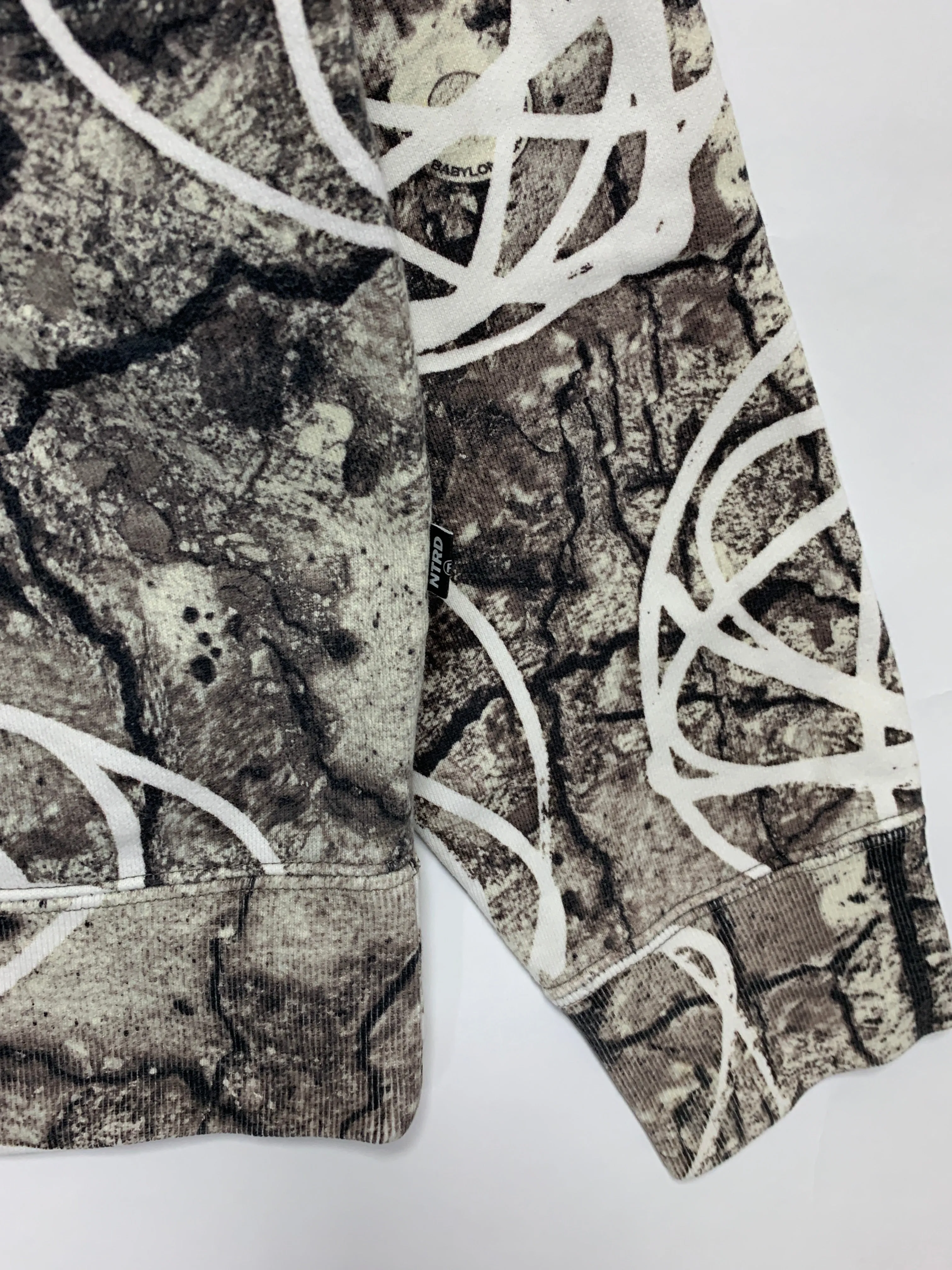 [L] NITRAID X FUTURA REAL STONE CAMO HOODIE GREY