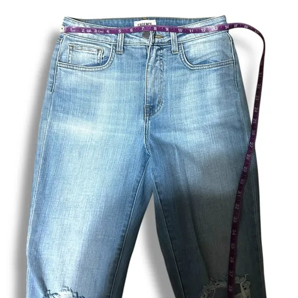 L'AGENCE High Line High Rise Skinny in Fade Out Size 27 Light Wash Distressed