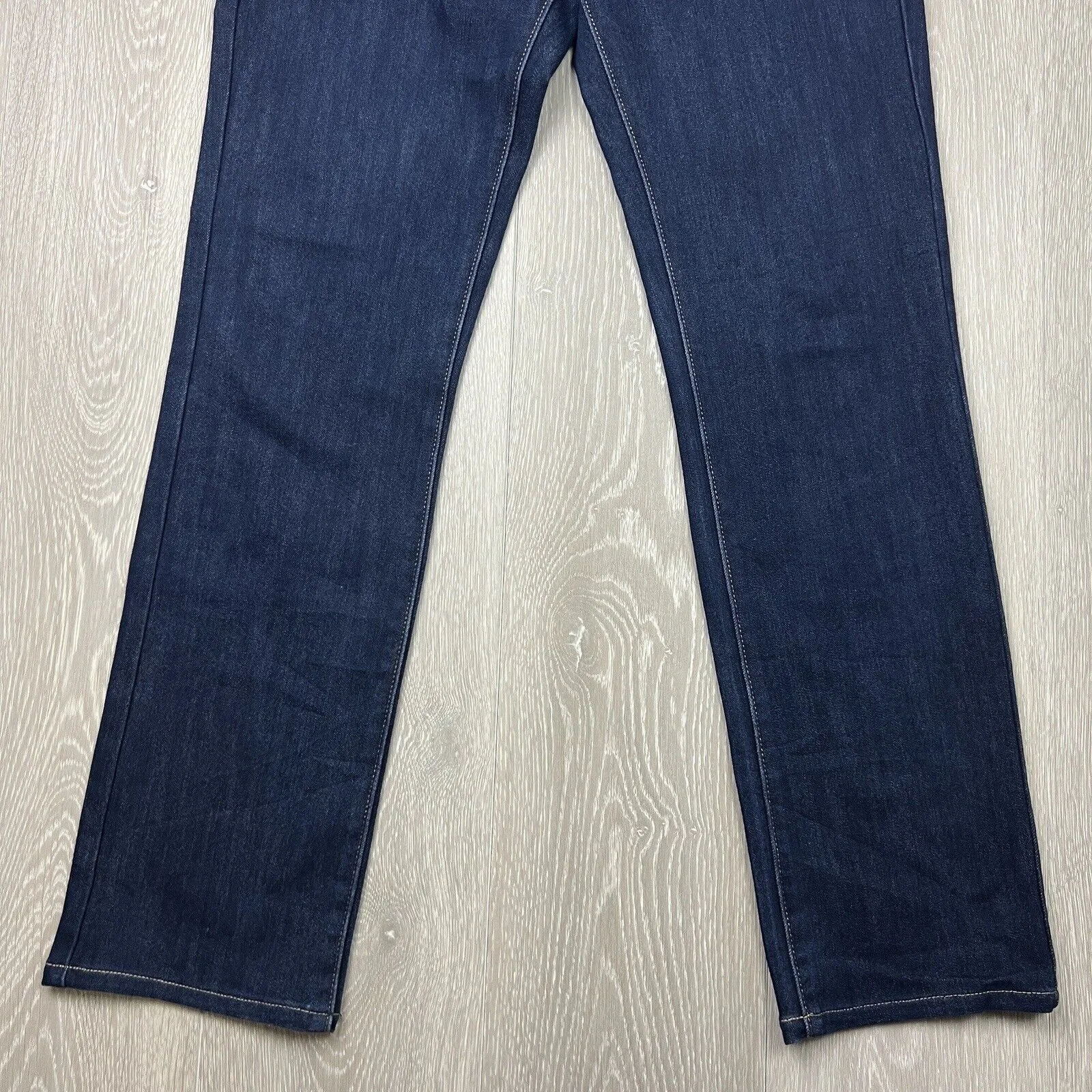 Levi’s Womens Jeans Demi Curve Classic Rise Straight Size 28