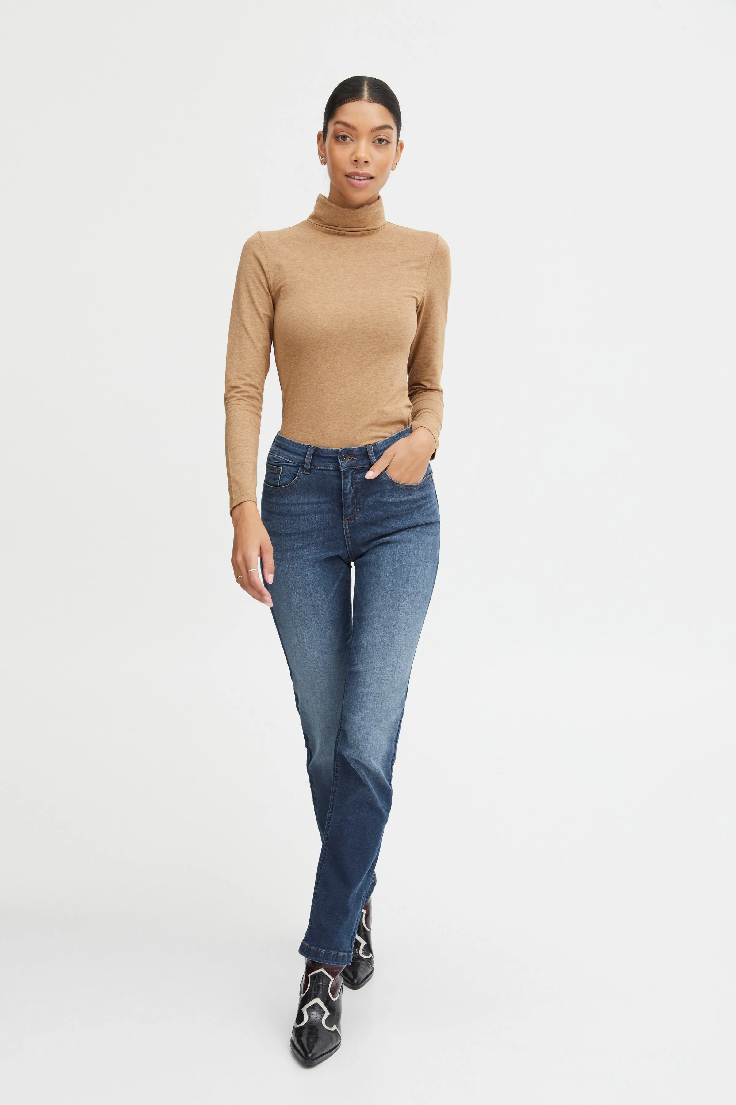 Luni Straight Jean | Dark Ink