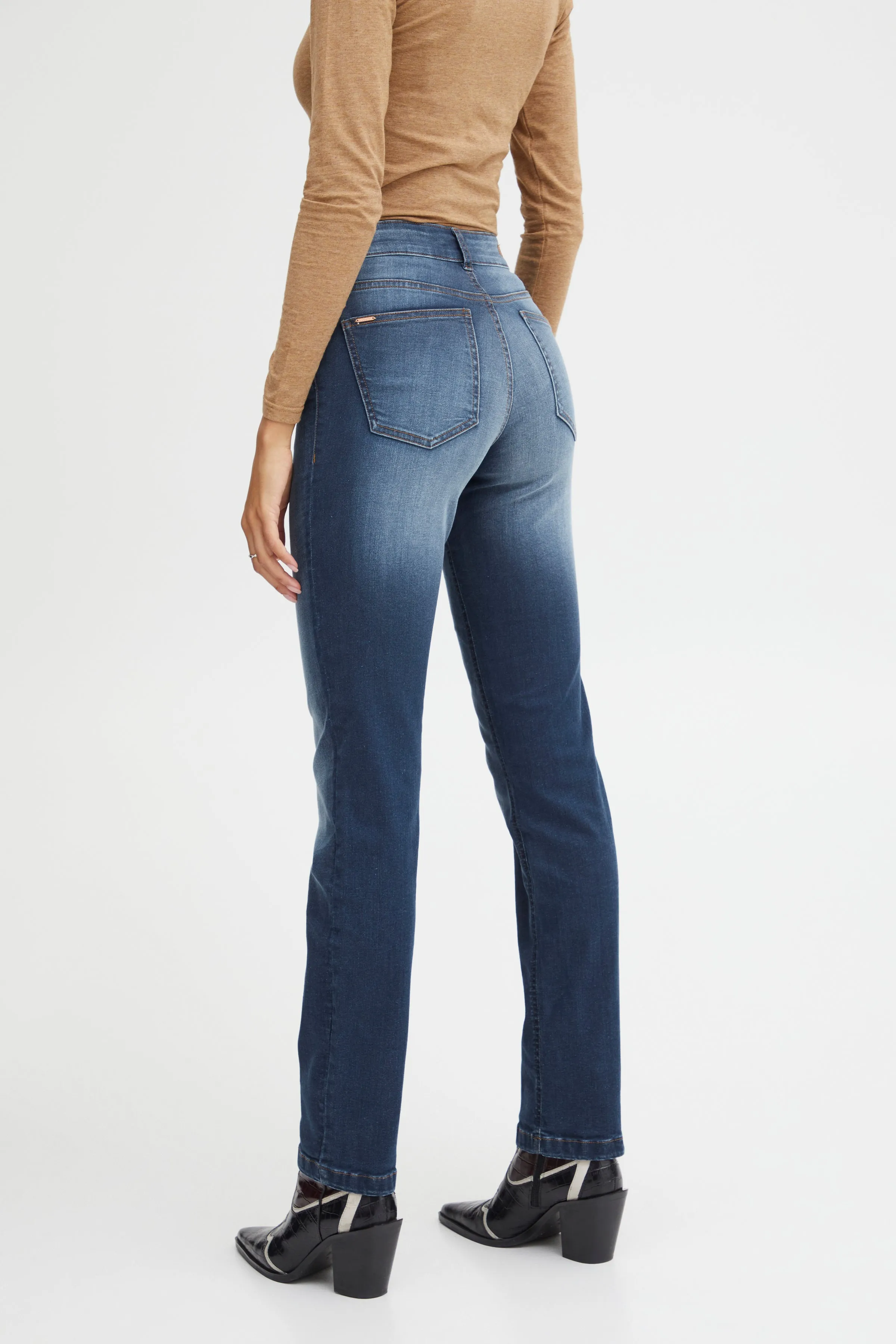 Luni Straight Jean | Dark Ink