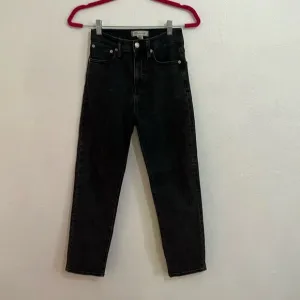 Madewell 5?Pocket High Rise Washed Black Classic Straight Leg Jeans Size 23