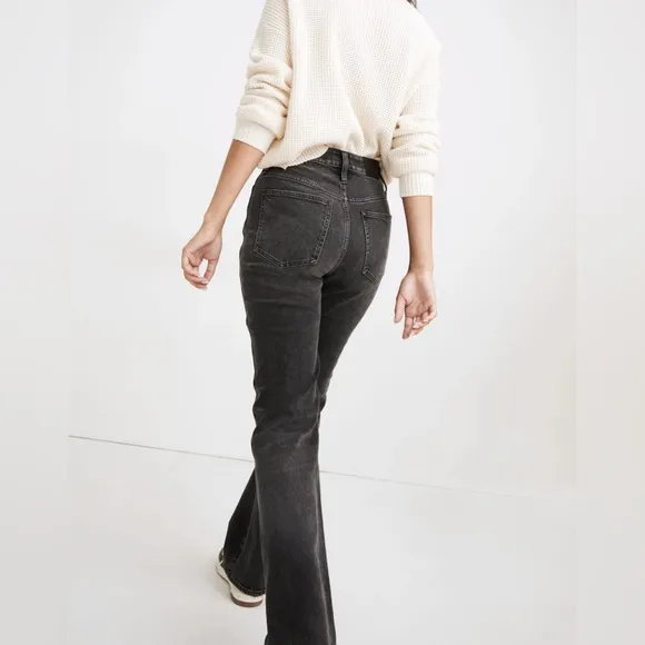 Madewell Curvy '90s High-Rise Bootcut Jeans in Lindale Wash Size 26