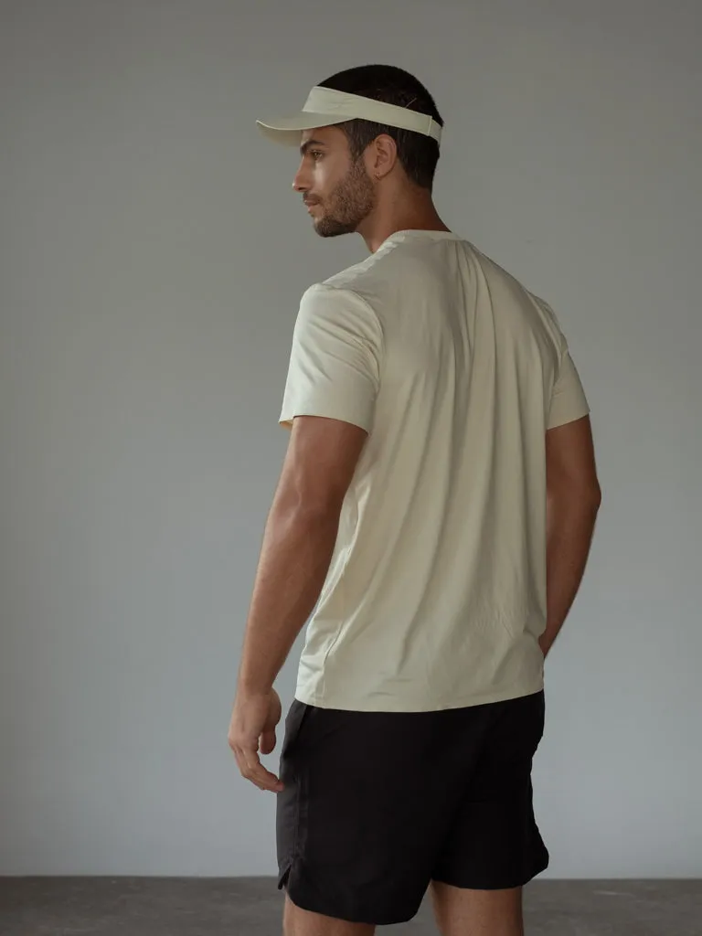 MEN STRUCTURED WORKOUT T-SHIRT - NUT MILK