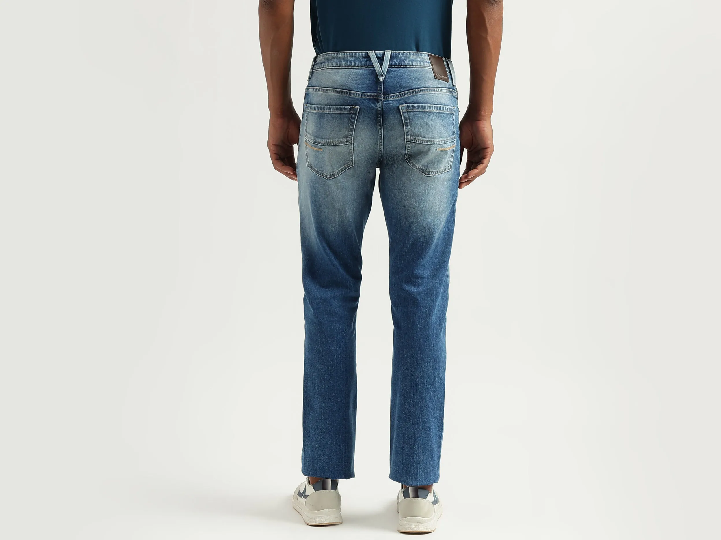 Men's Solid Straight Fit Jeans