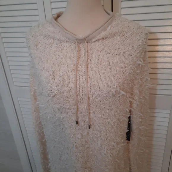 Nic Zoe almond textured sweater NWT sz medium *AH