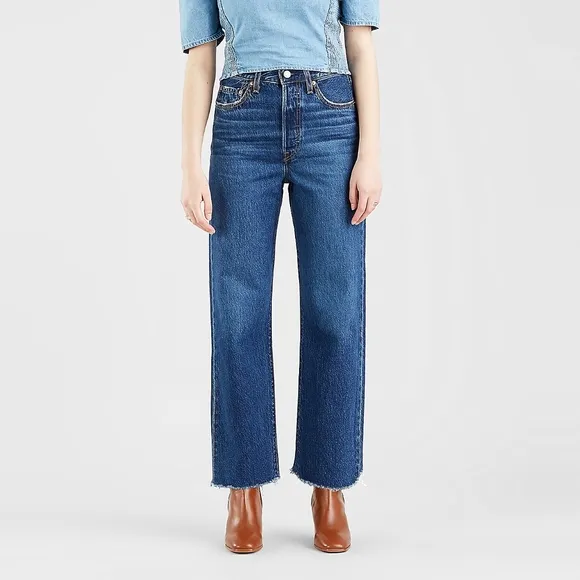 NWT Levi's Premium Noe Down Dark Wash Ribcage Straight Ankle Cutoff Jeans