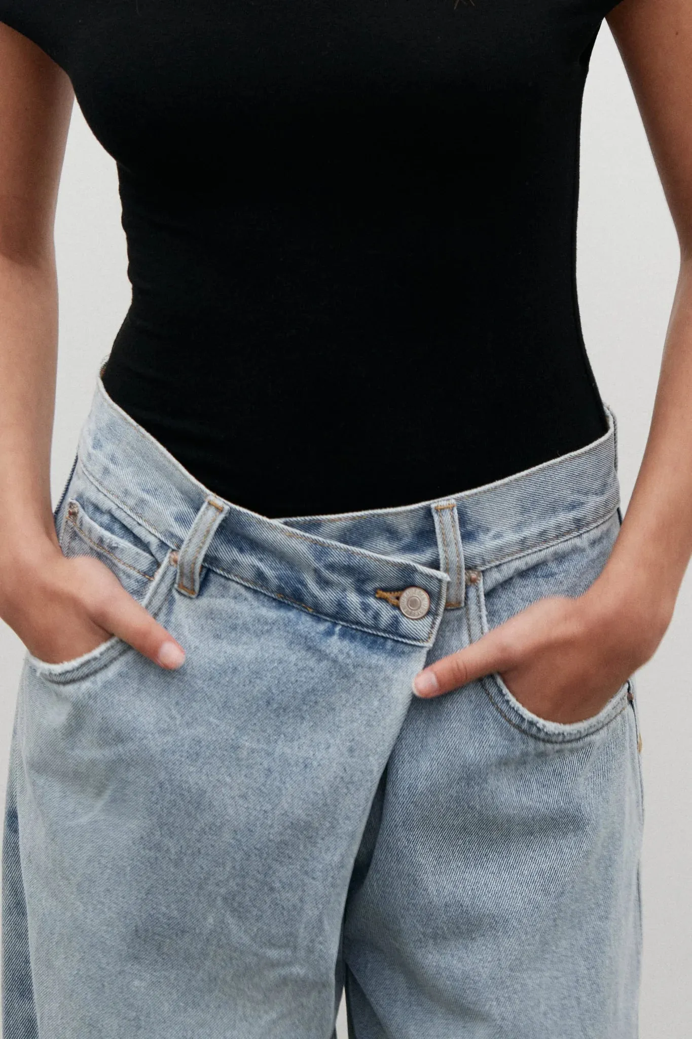 PALACE FOLD WAIST JEAN - SUNDAY BLUE