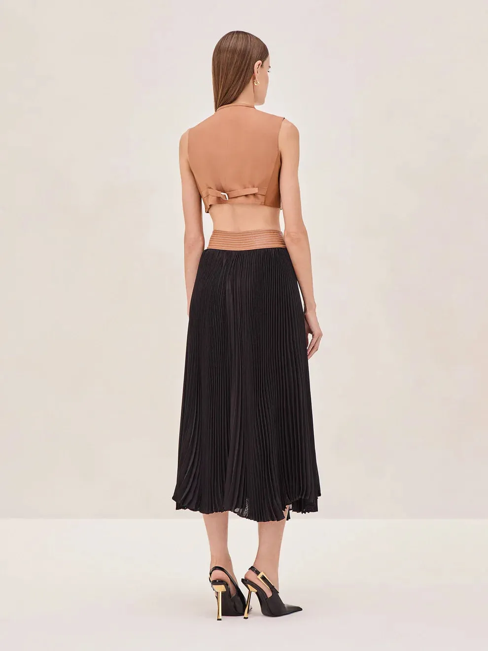 Revel Top