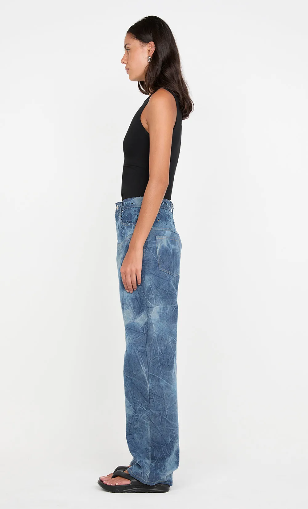 ROYCE YOKE JEAN - DISTRESSED INDIGO