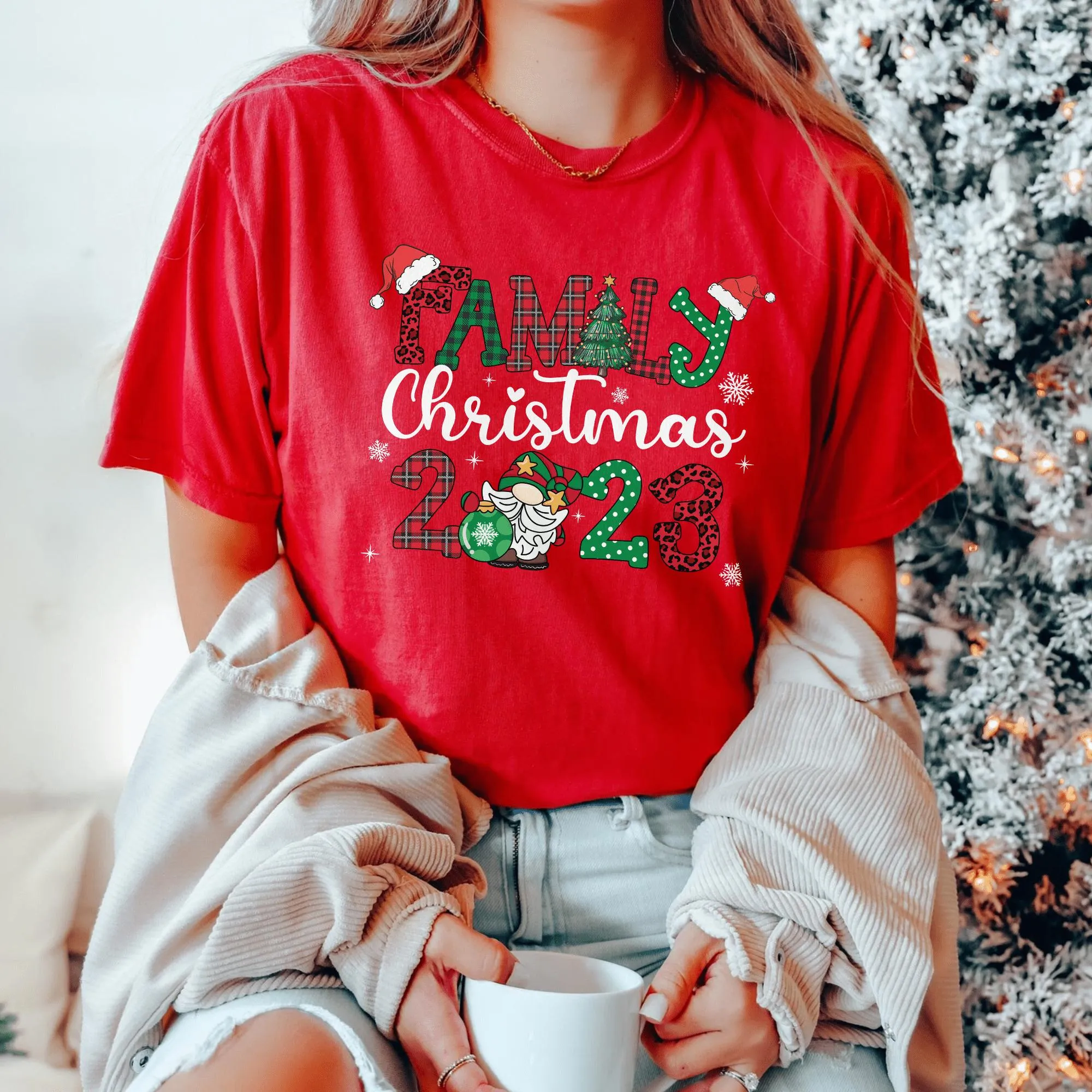 Sandjest Christmas Funny T-Shirt Gifts for Couple Husband Wife Girlfriend Boyfriend