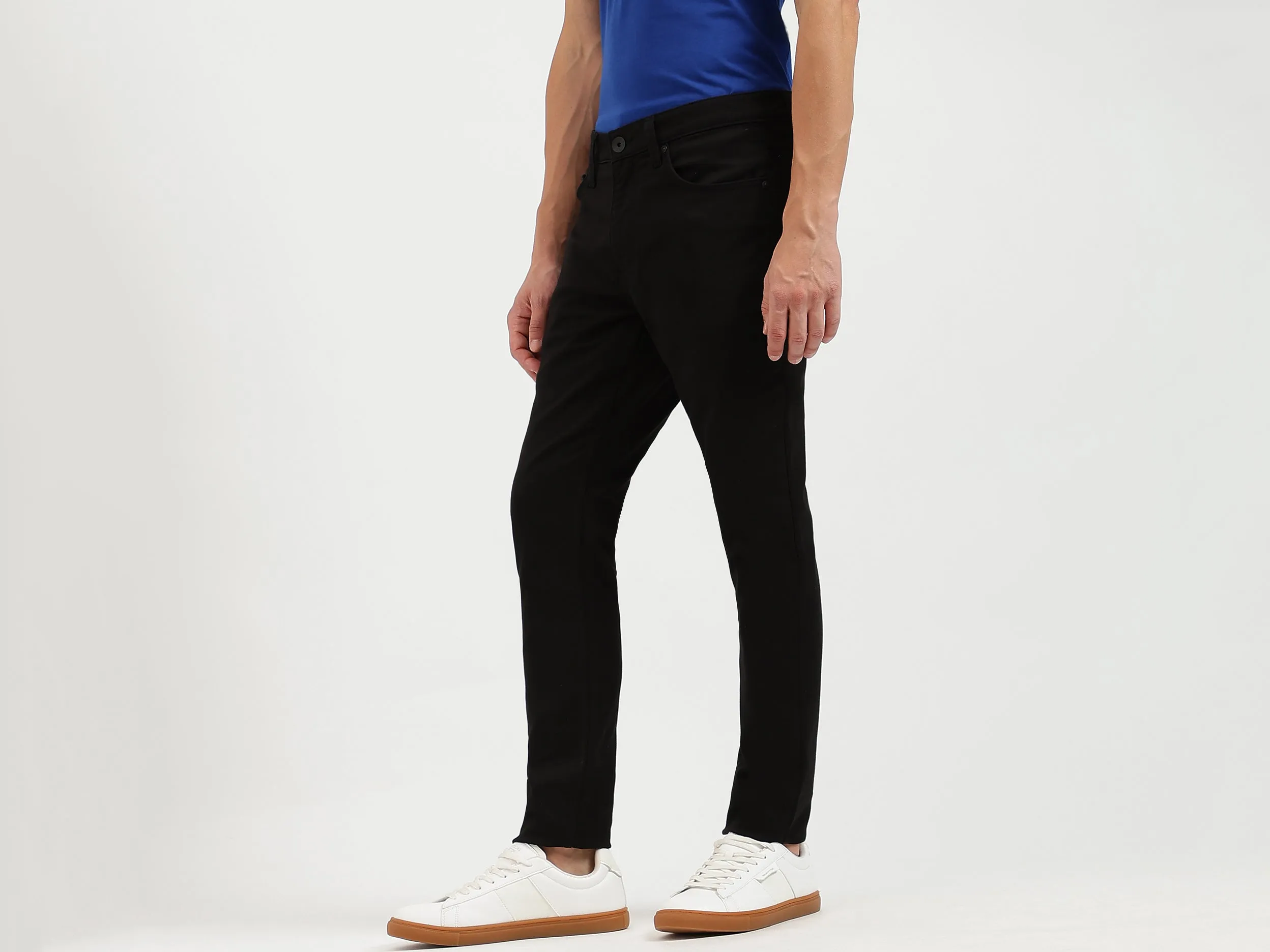 Solid Skinny Fit Jeans