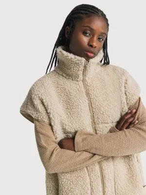 Suzaku Fog Sherpa Women Vest | King Of Indigo