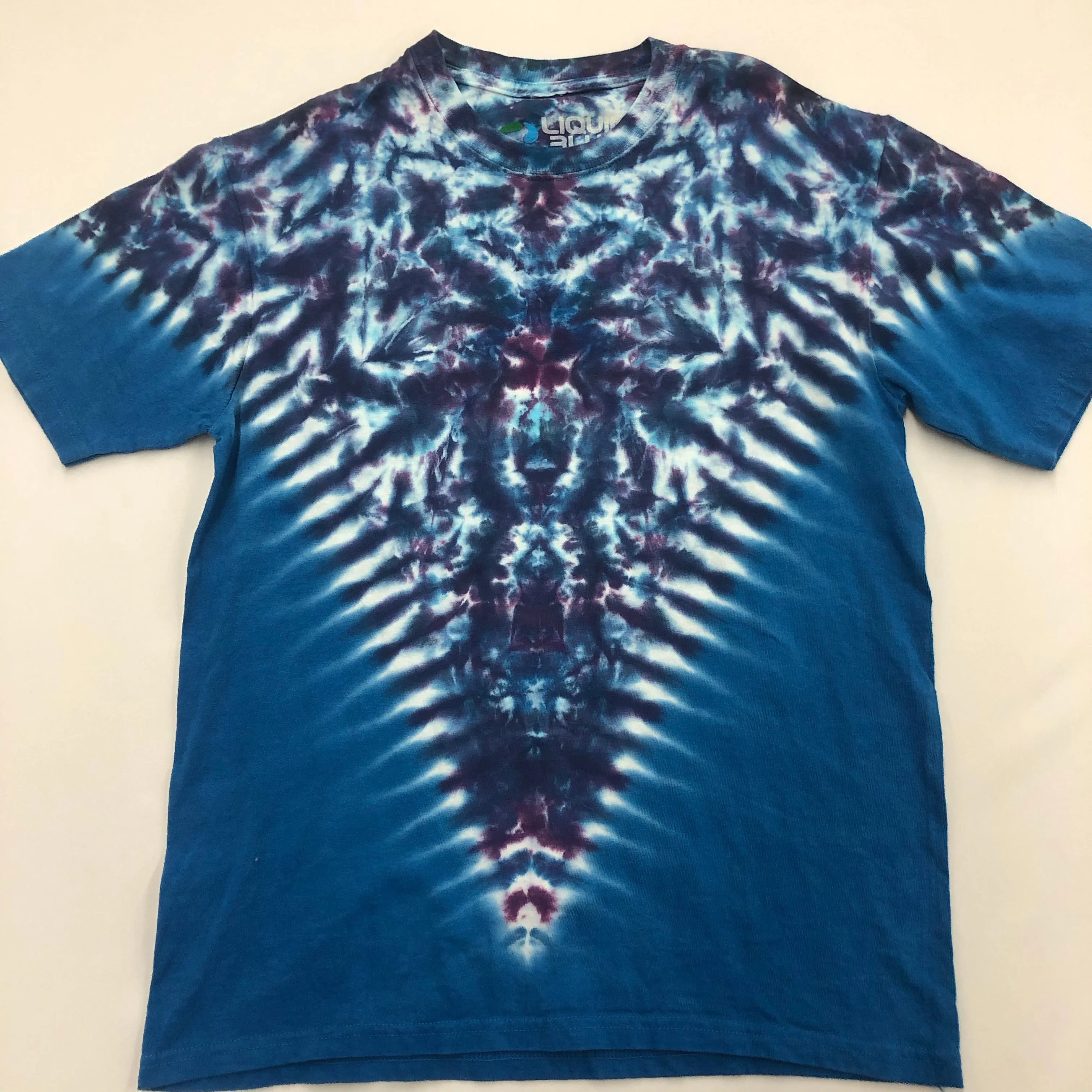 Tie Dye T-Shirt: Size Large Part 1