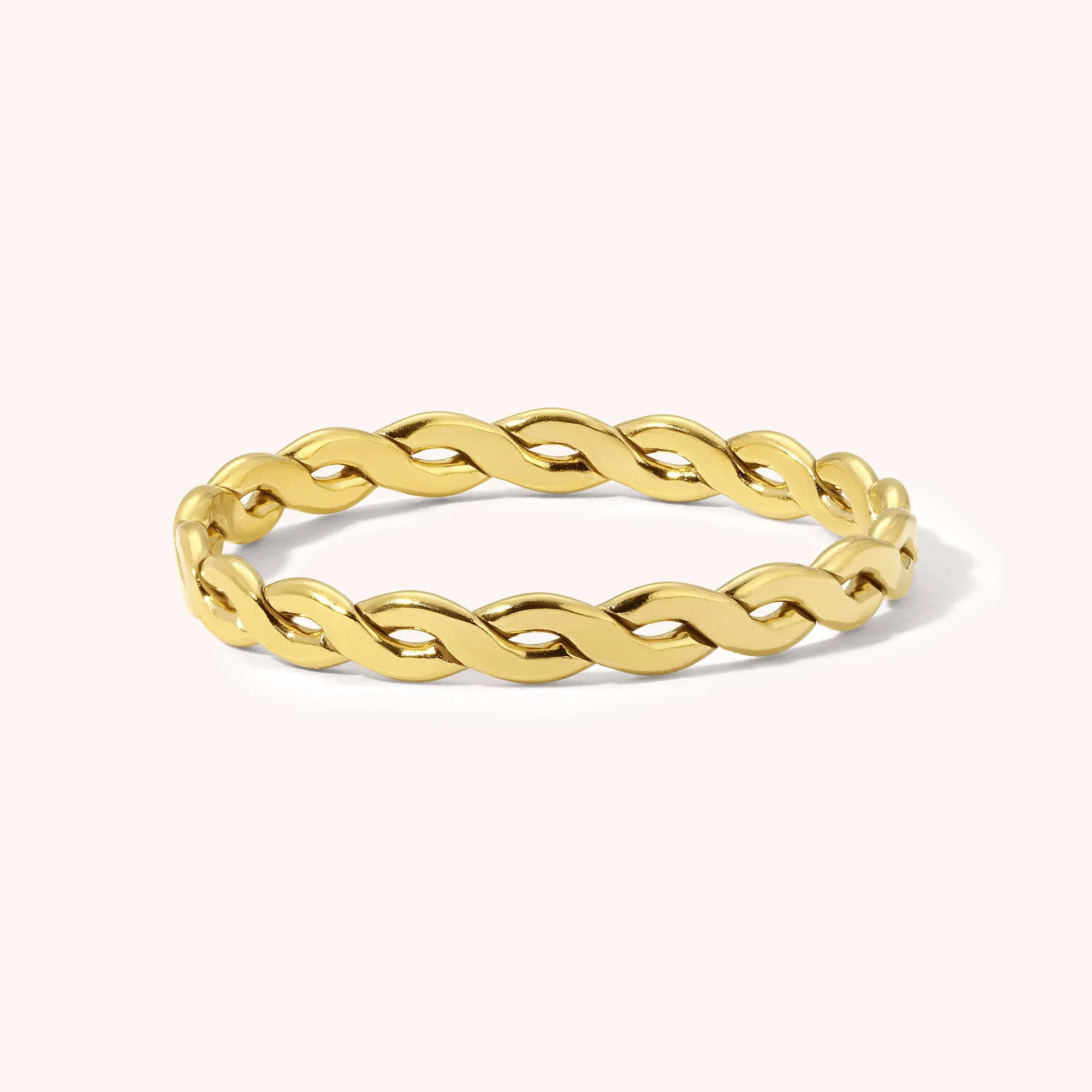Twist Ring
