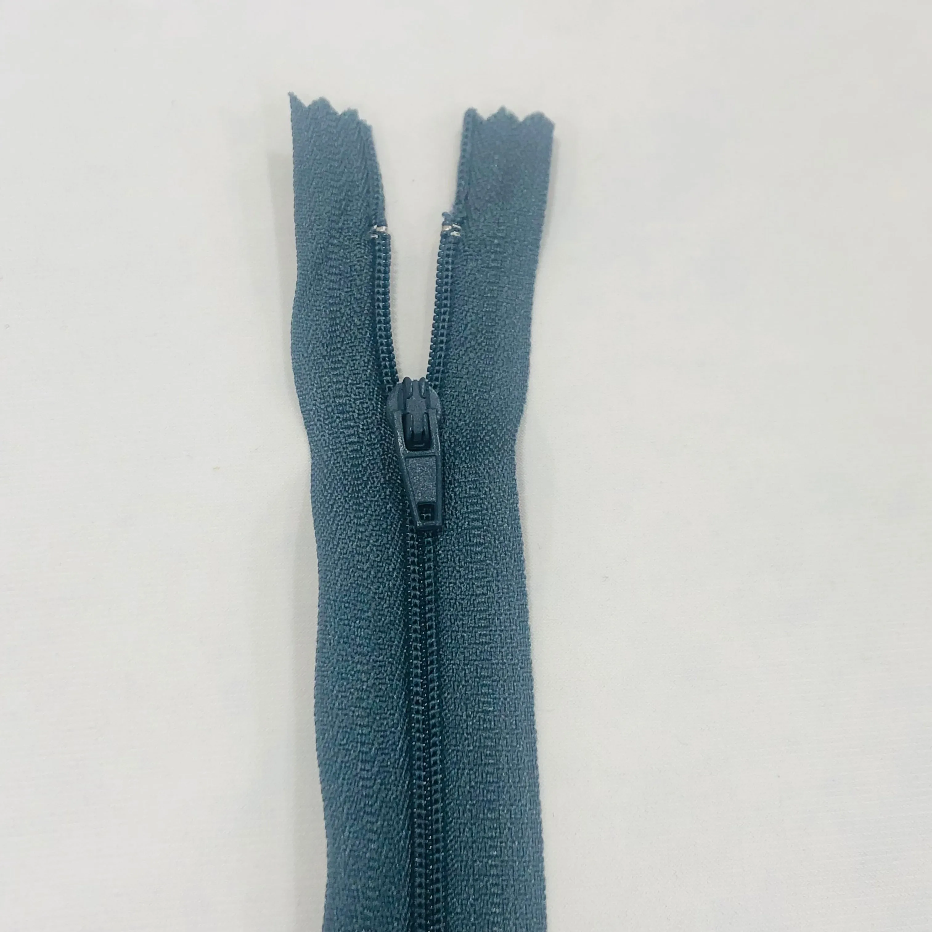 Vizzy Dress Zip - 25cm