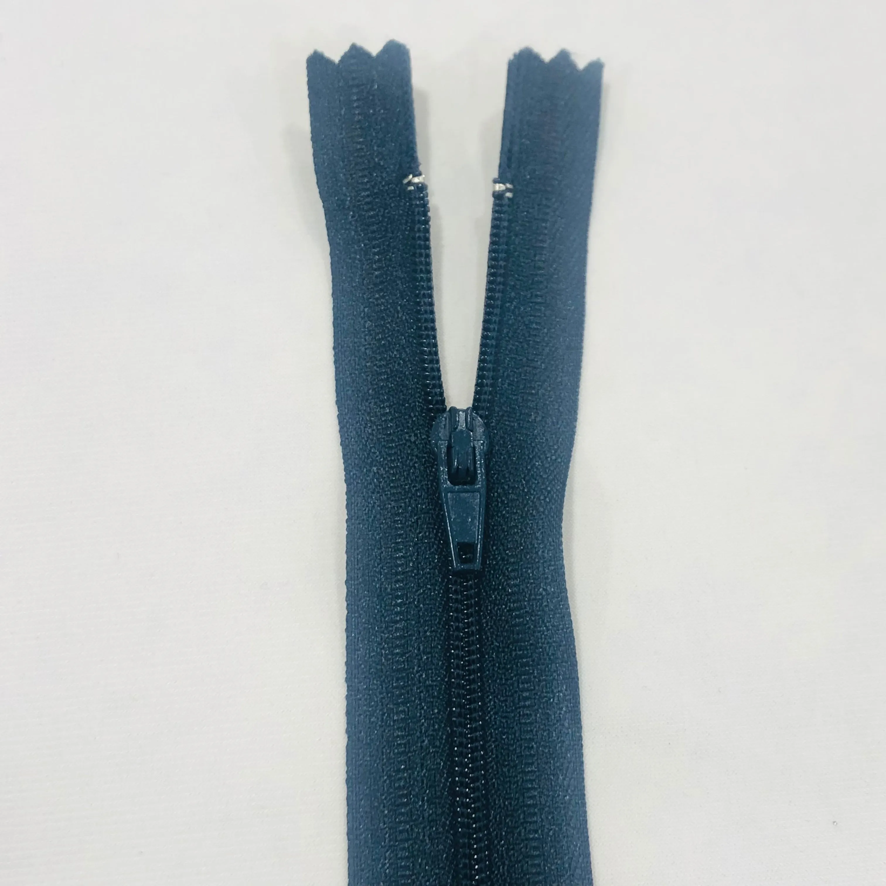 Vizzy Dress Zip - 25cm